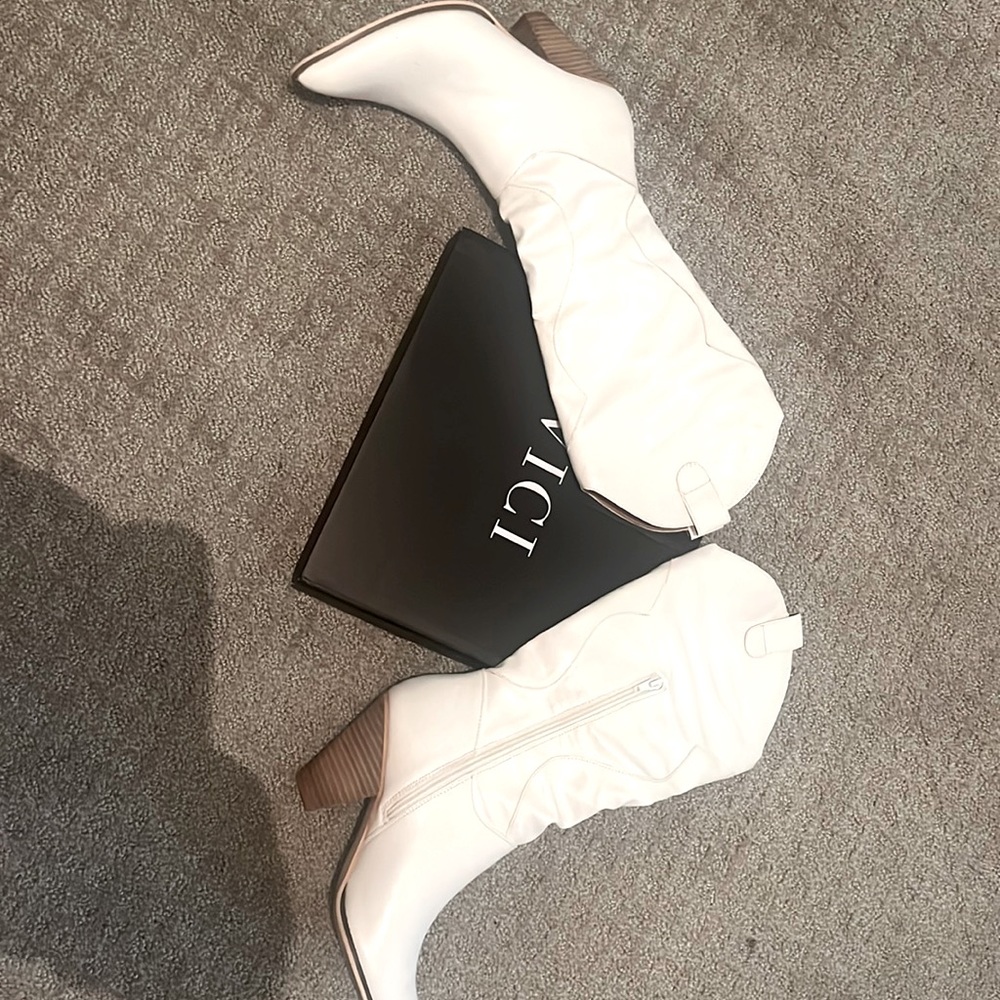 VICI Boots